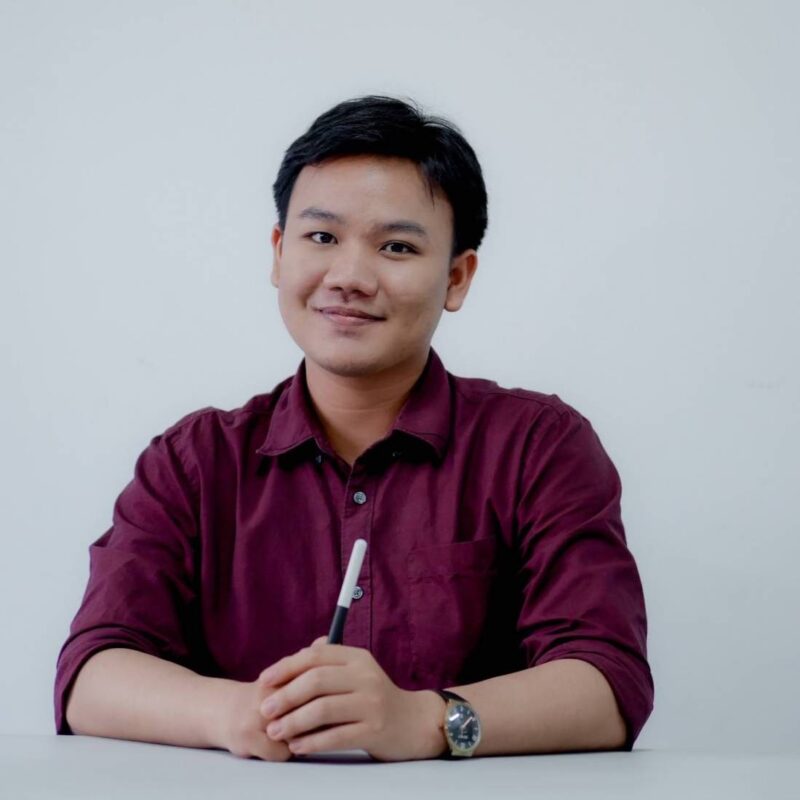 มงคล ประจงศิลป์ ครูปอ